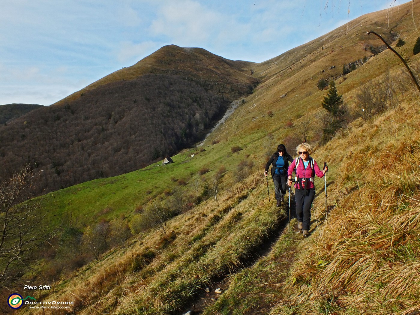 23 Ultimo tratto di salita verso il Passo Baciamorti.JPG